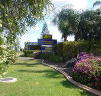Kings Motor Inn and Steakhouse - Accommodation Redcliffe