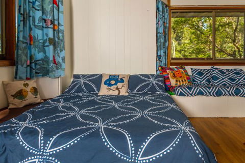 Daisy's Cottage - Accommodation Redcliffe 0