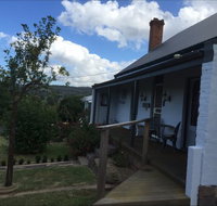 Hillside Cottage - Accommodation Redcliffe
