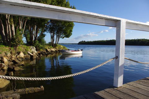 The Fishing Haven Holiday Park - Accommodation Redcliffe 3