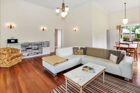 Eurambeen Historic Homestead And Gardens - Accommodation Redcliffe 5
