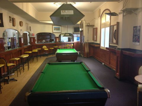 Cecil Hotel Zeehan - Accommodation Redcliffe 1