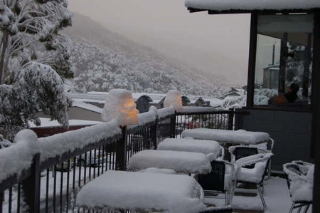 The Denman Hotel Thredbo - Accommodation Redcliffe 3