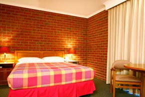 Best Western Burke And Wills Motor Inn - Accommodation Redcliffe 2