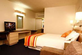 Swan Hill Resort - Accommodation Redcliffe 0