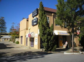 The Pirates Backpackers - Accommodation Redcliffe 1