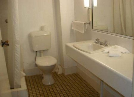 The Dunes Apartments - Accommodation Redcliffe 3