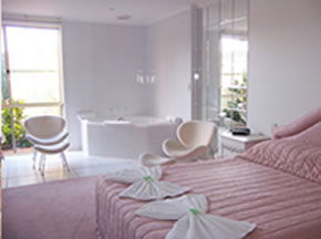 Cottonwood Motor Inn - Accommodation Redcliffe 0