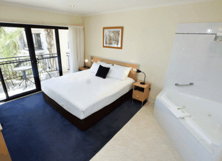 Aquarius Luxury Apartments - Accommodation Redcliffe 1