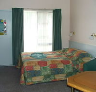 Lazy River Motor Inn - Accommodation Redcliffe
