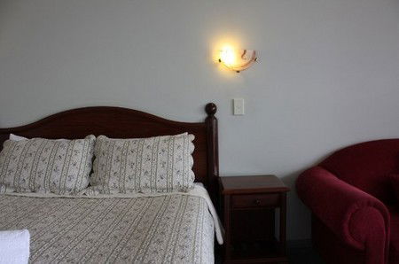 Elite Motor Inn - Accommodation Redcliffe 2
