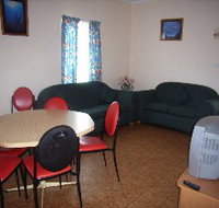 Alonga Waterfront Cottages - Accommodation Redcliffe