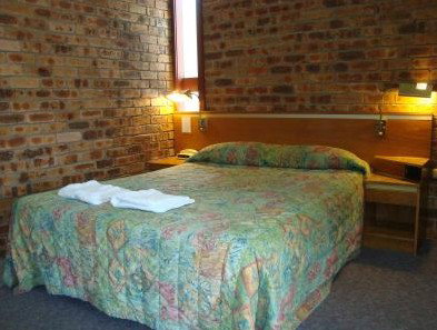 The Blakehurst Motor Inn - Accommodation Redcliffe 2