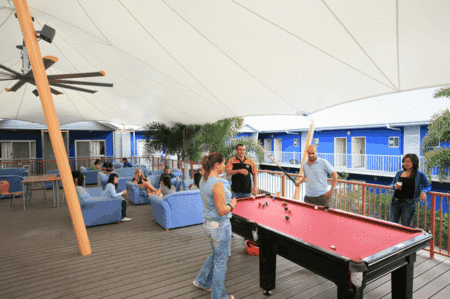 The Northern Greenhouse - Accommodation Redcliffe 4