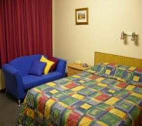 Country Haven Tower Motor Inn - Accommodation Redcliffe 2