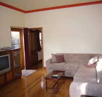 Rectory Cottage - Accommodation Redcliffe