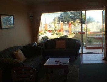 Alice Beside The Sea - Accommodation Redcliffe 3