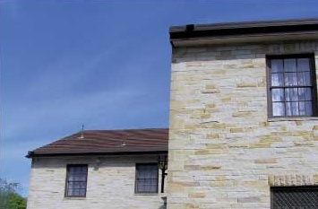 Avon Court Apartments - Accommodation Redcliffe 0