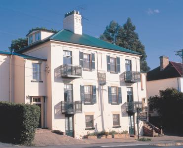 Apartments At York Mansions - Accommodation Redcliffe 1
