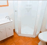 Montgomery's Private Hotel  YHA - Accommodation Redcliffe