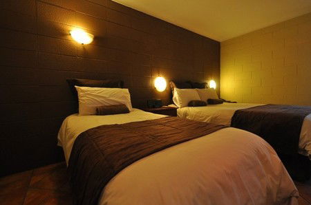 Hospitality Inn Port Hedland - Accommodation Redcliffe 3