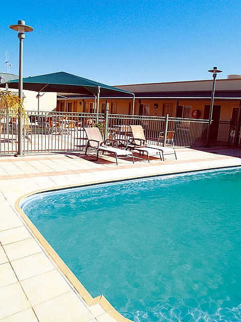 Best Western Crystal Inn - Accommodation Redcliffe 2