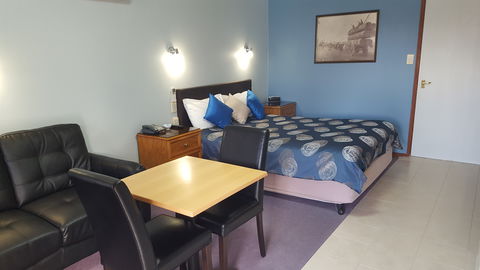 Sandstock Motor Inn - Accommodation Redcliffe 3