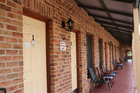 Sandstock Motor Inn - Accommodation Redcliffe 4