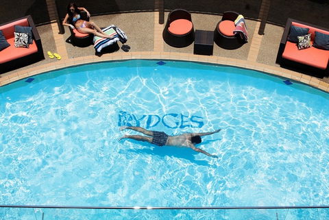 Rydges Gladstone - Accommodation Redcliffe 3
