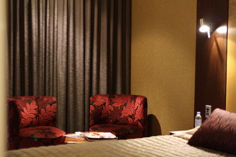 Tonsley Hotel - Accommodation Redcliffe 1
