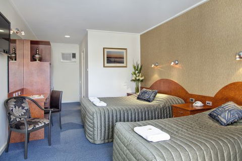 Tonsley Hotel - Accommodation Redcliffe 3