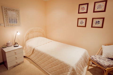 Camden Hillview - Accommodation Redcliffe 6