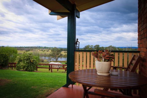 Camden Hillview - Accommodation Redcliffe 8
