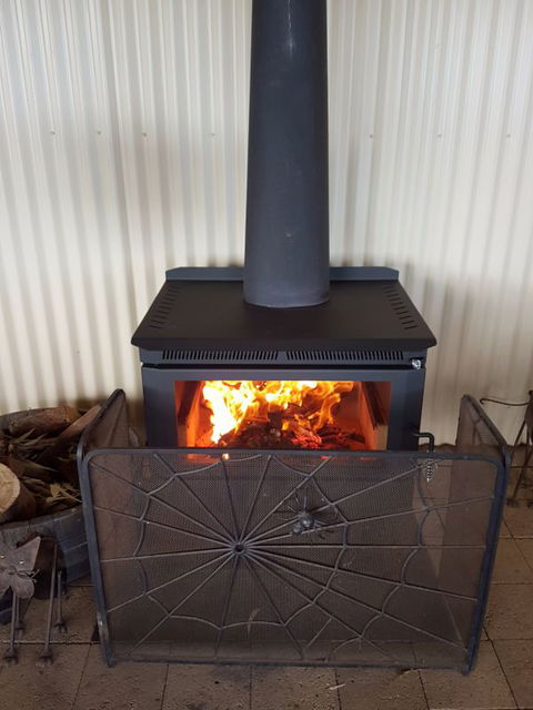 Angas Plains Wines Suites - Accommodation Redcliffe 4