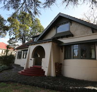 Colwyn House Bed and Breakfast - Accommodation Redcliffe