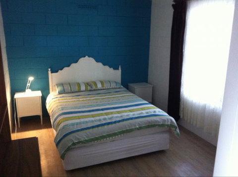 Umall - Accommodation Redcliffe 2