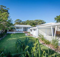 Back Beach Bungalow - Accommodation Redcliffe