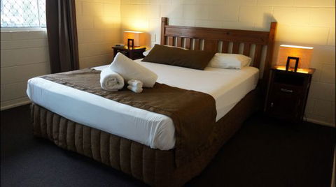 La Solana Holiday Apartments  - Mackay - Accommodation Redcliffe 9
