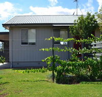 Narrabri West Apartments - Accommodation Redcliffe