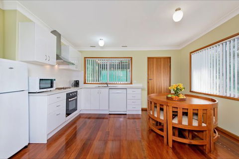 Salt Breeze - Accommodation Redcliffe 3