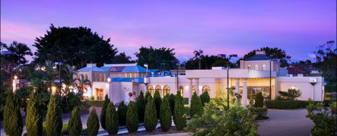 Shangri La Gardens Motel And Function Centre - Accommodation Redcliffe 0