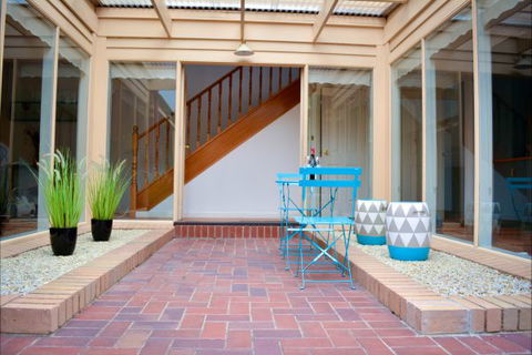 Turner Terrace - Accommodation Redcliffe 6