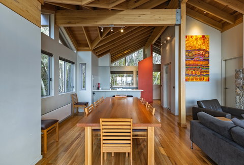 Altezza 1570 By Alpine Boutique Apartments - Accommodation Redcliffe 1