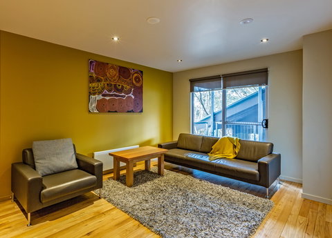 Altezza 1570 By Alpine Boutique Apartments - Accommodation Redcliffe 9