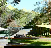 Blue Range Hut - Accommodation Redcliffe