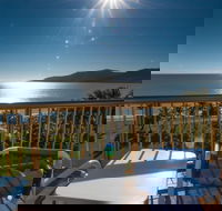 Coral Towers Holiday Suites - Accommodation Redcliffe