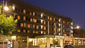 Adelaide Rockford Hotel - Accommodation Redcliffe 0