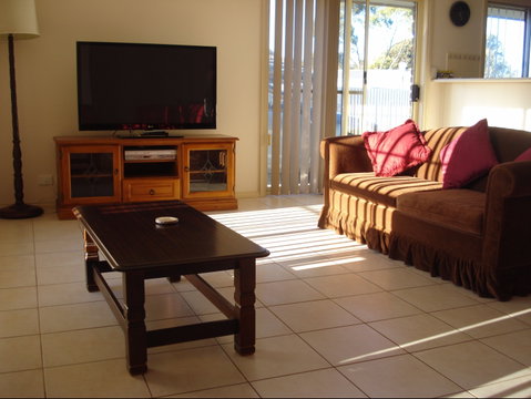Mario's Way - Accommodation Redcliffe 0