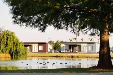 RACV Cobram Resort - Accommodation Redcliffe 1