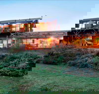 Rosewhite House BnB - Accommodation Redcliffe